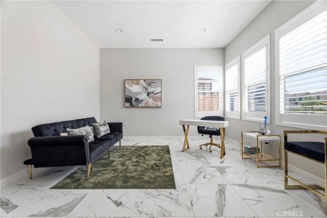 17721 Ridgeline Court, Saugus, CA 91350