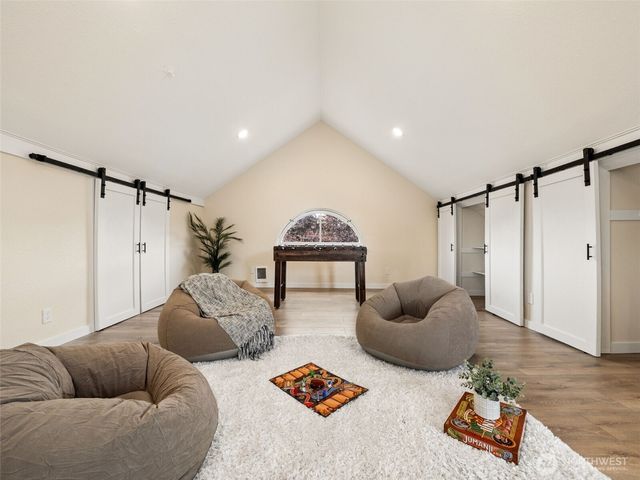 316 5th Street SW, Puyallup, WA 98371