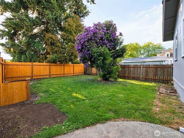 316 5th Street SW, Puyallup, WA 98371