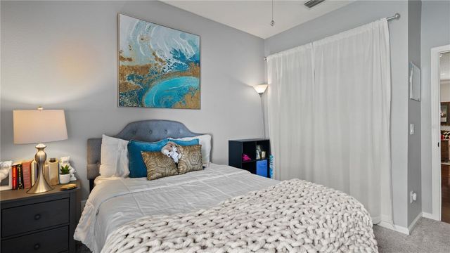 13560 HAWK LAKE DRIVE, Orlando, FL 32837