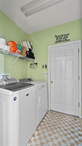 13560 HAWK LAKE DRIVE, Orlando, FL 32837