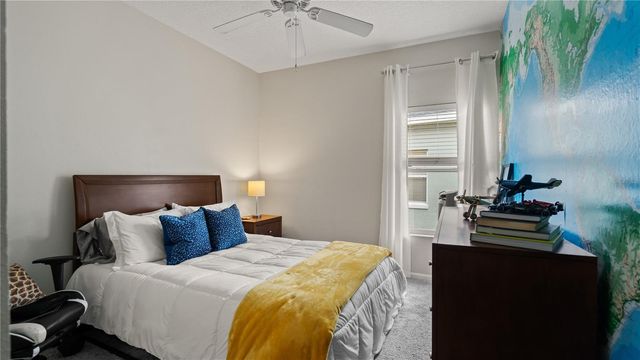 13560 HAWK LAKE DRIVE, Orlando, FL 32837