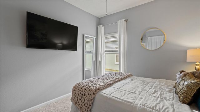 13560 HAWK LAKE DRIVE, Orlando, FL 32837