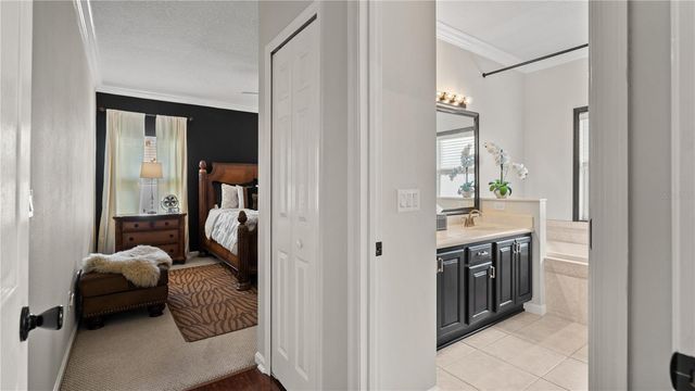 13560 HAWK LAKE DRIVE, Orlando, FL 32837