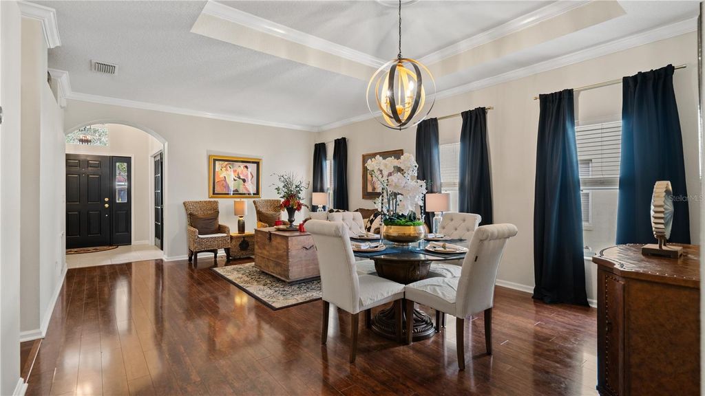 Image 2 of property listing at 13560 HAWK LAKE DRIVE, Orlando, FL 32837