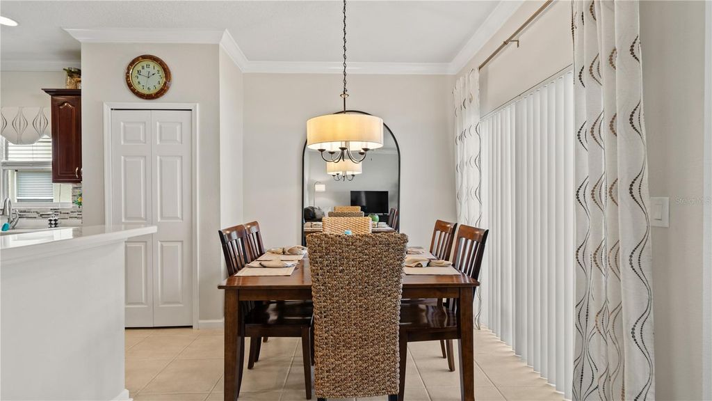 Image 23 of property listing at 13560 HAWK LAKE DRIVE, Orlando, FL 32837
