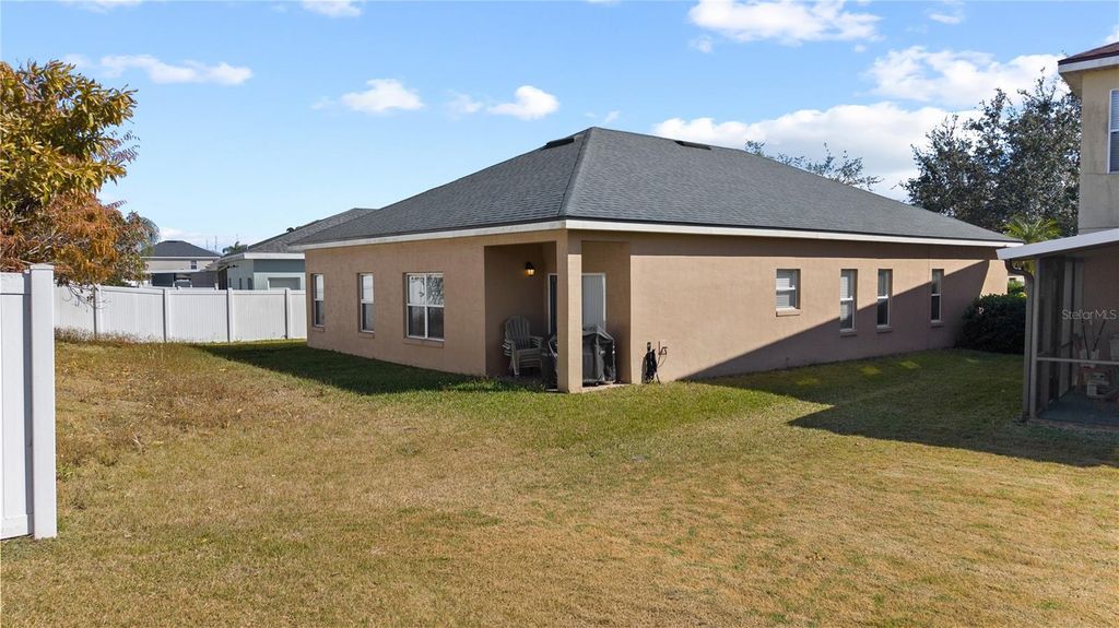 Image 53 of property listing at 13560 HAWK LAKE DRIVE, Orlando, FL 32837