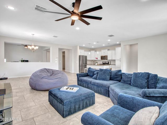 4229 W Valley View Drive, Laveen, AZ 85339