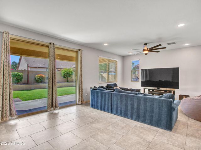 4229 W Valley View Drive, Laveen, AZ 85339