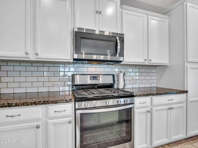 4229 W Valley View Drive, Laveen, AZ 85339