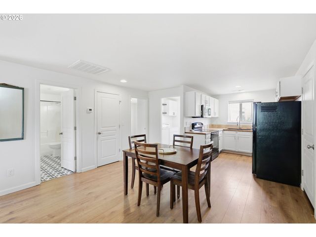 5754 ORCHID Ln, Springfield, OR 97478