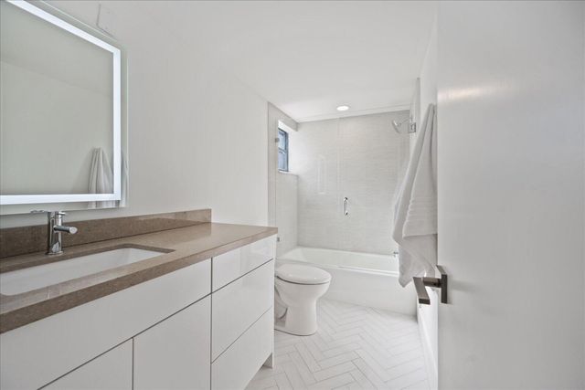 11311 Pond View Drive C201, Wellington, FL 33414
