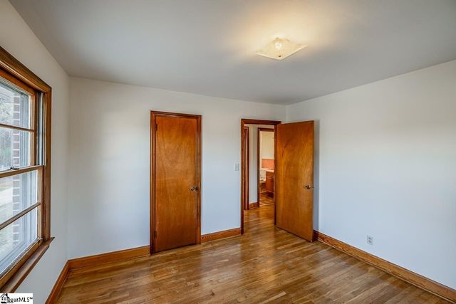 18 Derwood Circle, Greenville, SC 29617