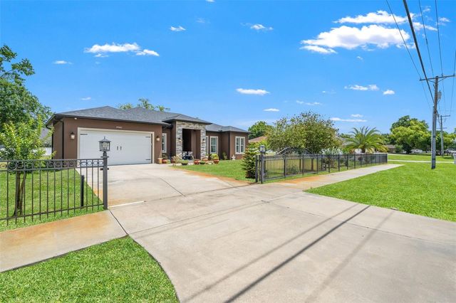 17601 HANNA ROAD, Lutz, FL 33549