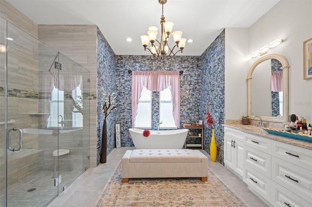 17601 HANNA ROAD, Lutz, FL 33549