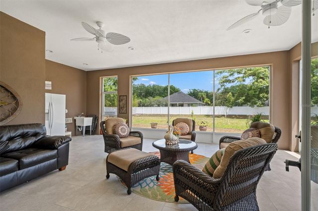 17601 HANNA ROAD, Lutz, FL 33549