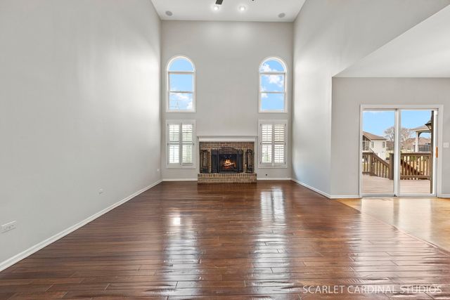 208 Amherst Court, Oswego, IL 60543