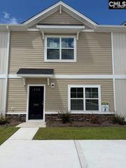 926 Dibble Court C, Camden, SC 29020
