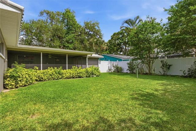 1904 GRANADA COURT, Clearwater, FL 33764