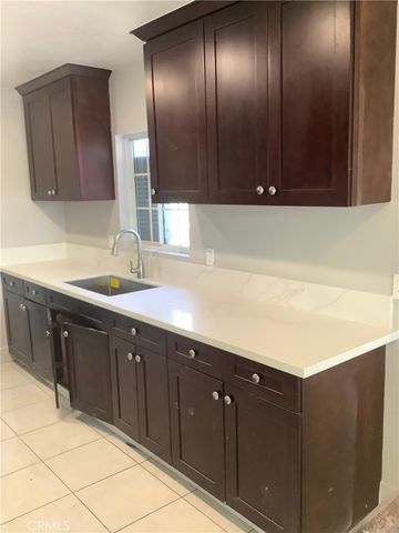 1113 S. Virlee Street, Santa Ana, CA 92704