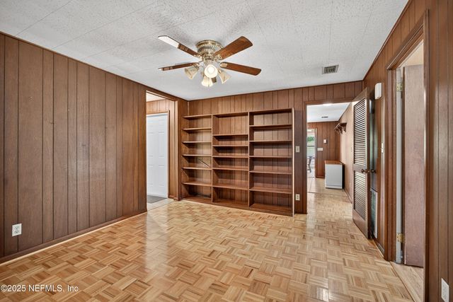 5975 111TH Street, Jacksonville, FL 32244