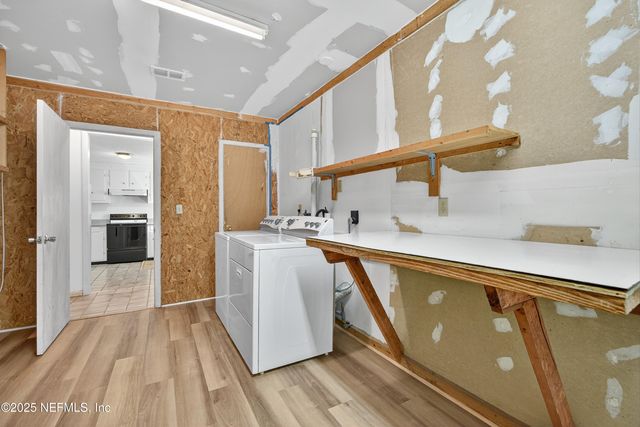 5975 111TH Street, Jacksonville, FL 32244