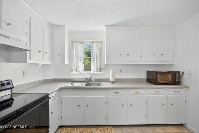 5975 111TH Street, Jacksonville, FL 32244