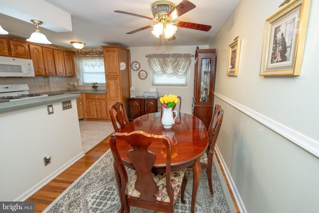 2813 SHELLEY RD, Philadelphia, PA 19152