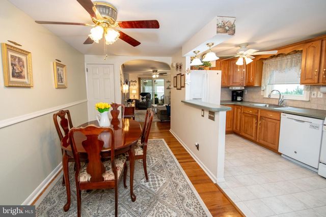 2813 SHELLEY RD, Philadelphia, PA 19152