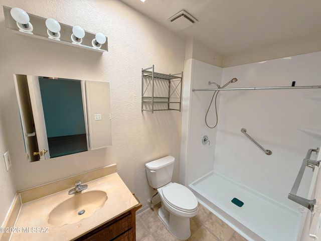 5343 E Glenn Street, Tucson, AZ 85712
