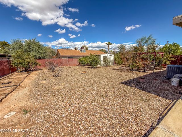 5343 E Glenn Street, Tucson, AZ 85712