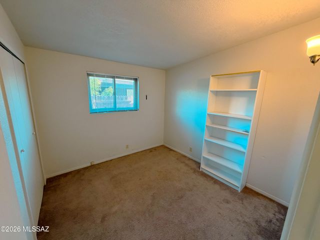 5343 E Glenn Street, Tucson, AZ 85712