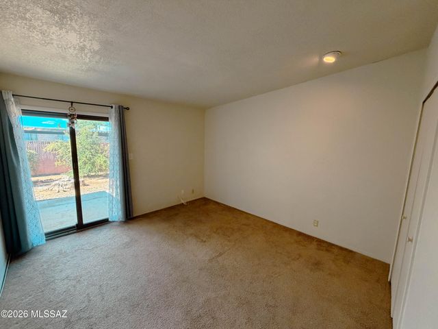 5343 E Glenn Street, Tucson, AZ 85712