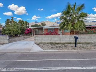 5343 E Glenn Street, Tucson, AZ 85712