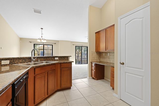 16436 KINGLETRIDGE AVENUE, Lithia, FL 33547