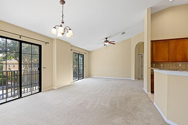 16436 KINGLETRIDGE AVENUE, Lithia, FL 33547