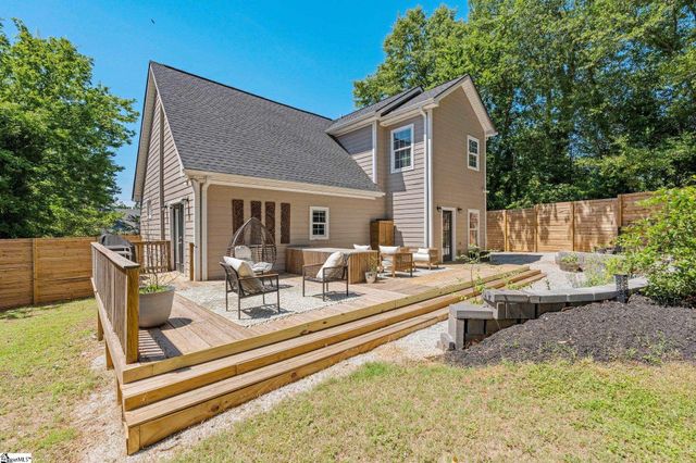 3 Deering Street, Greenville, SC 29605