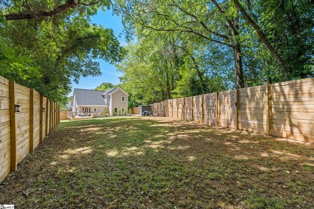 3 Deering Street, Greenville, SC 29605