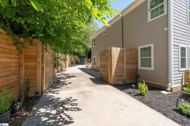 3 Deering Street, Greenville, SC 29605