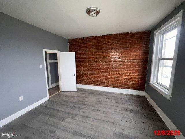 2420 N 33RD ST, Philadelphia, PA 19132