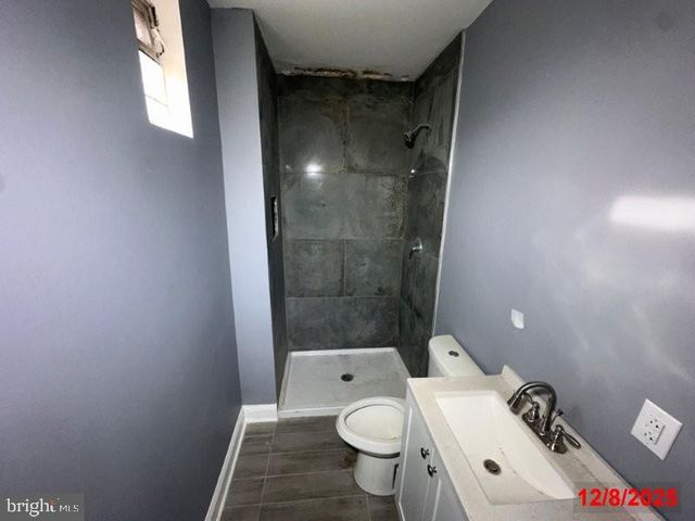 2420 N 33RD ST, Philadelphia, PA 19132