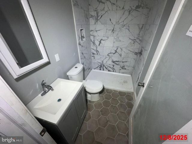 2420 N 33RD ST, Philadelphia, PA 19132