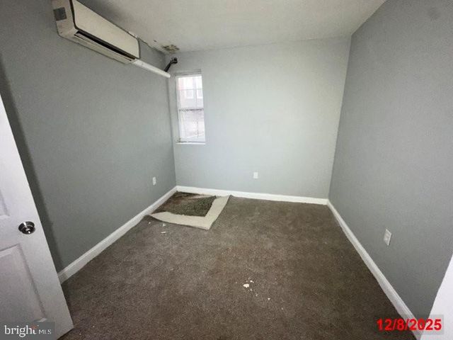 2420 N 33RD ST, Philadelphia, PA 19132