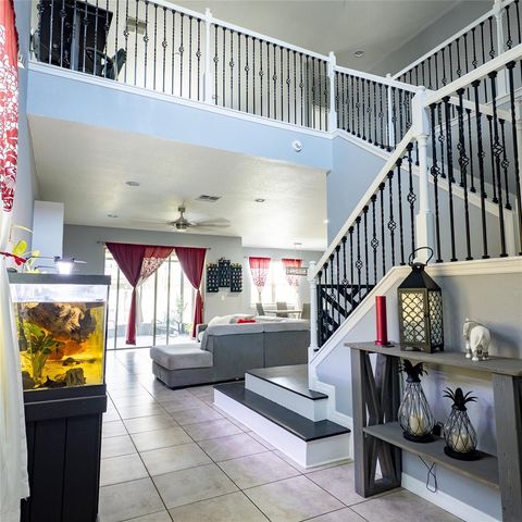 1507 GADSDEN POINT PLACE, Ruskin, FL 33570