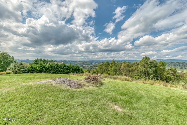 166 Parker Lane, Kingsport, TN 37660