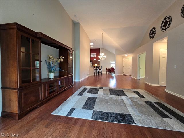 5345 Lake Forest Reserve Lane, Brunswick Hills, OH 44212