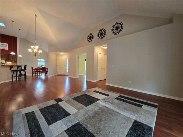5345 Lake Forest Reserve Lane, Brunswick Hills, OH 44212