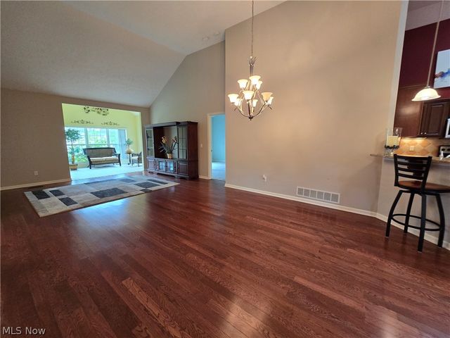 5345 Lake Forest Reserve Lane, Brunswick Hills, OH 44212