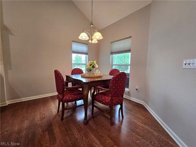 5345 Lake Forest Reserve Lane, Brunswick Hills, OH 44212