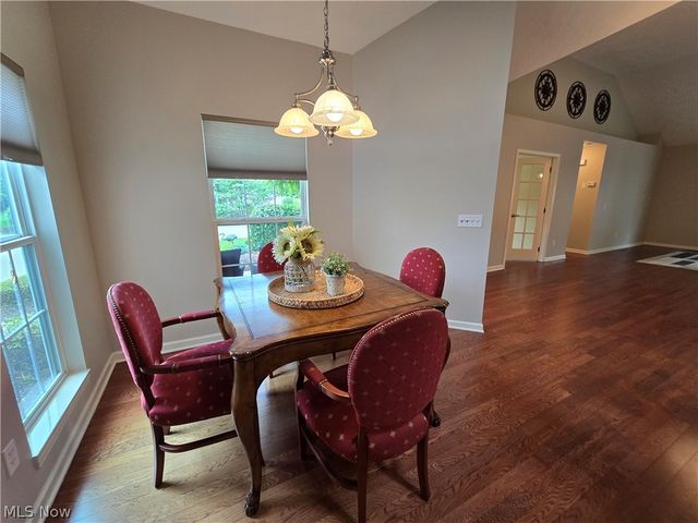 5345 Lake Forest Reserve Lane, Brunswick Hills, OH 44212